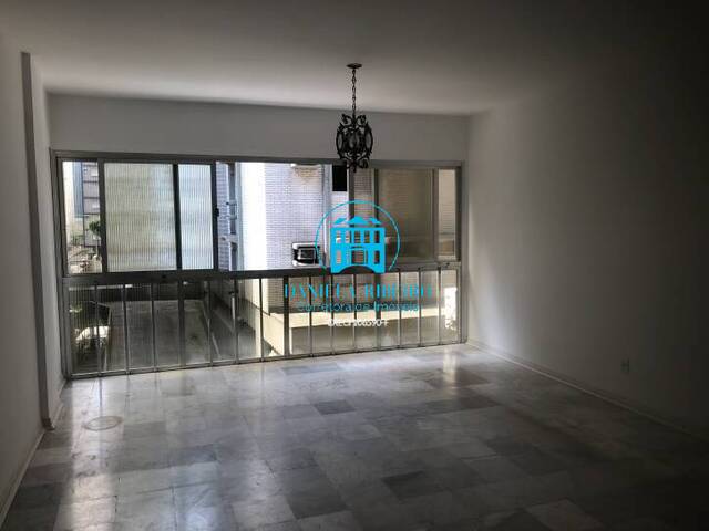 Apartamento para Venda em Santos - 4