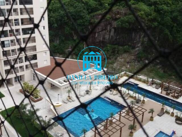 #162 - Apartamento para Venda em Santos - SP