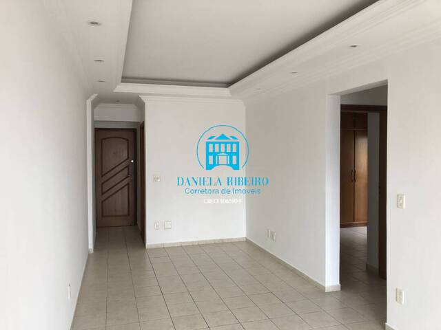 #247 - Apartamento para Locação em Santos - SP