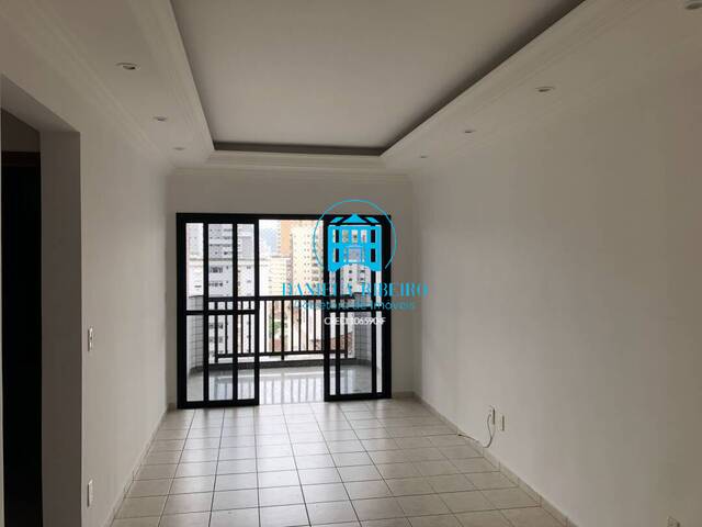 #247 - Apartamento para Locação em Santos - SP