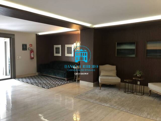 #256 - Apartamento para Venda em Santos - SP