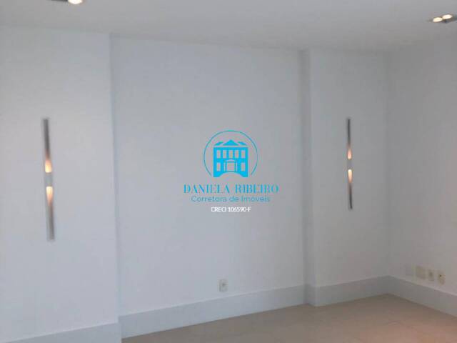 #293 - Apartamento para Venda em Santos - SP