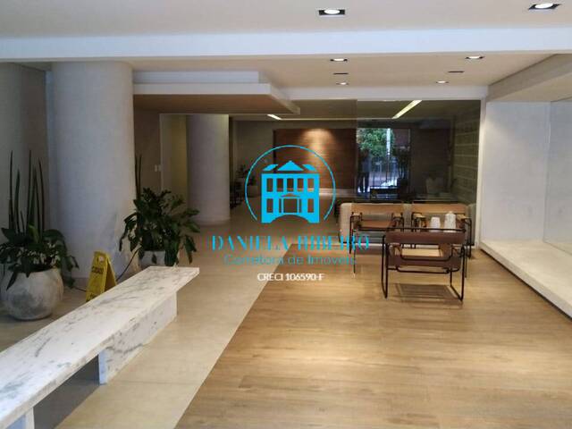 #408 - Apartamento para Venda em Santos - SP