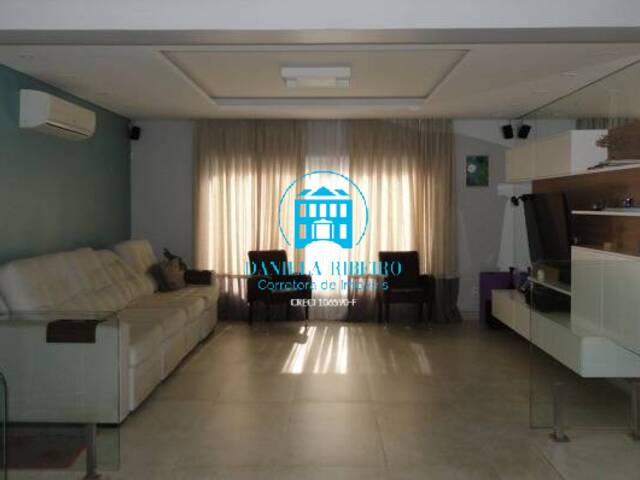 #435 - Casa para Venda em Santos - SP