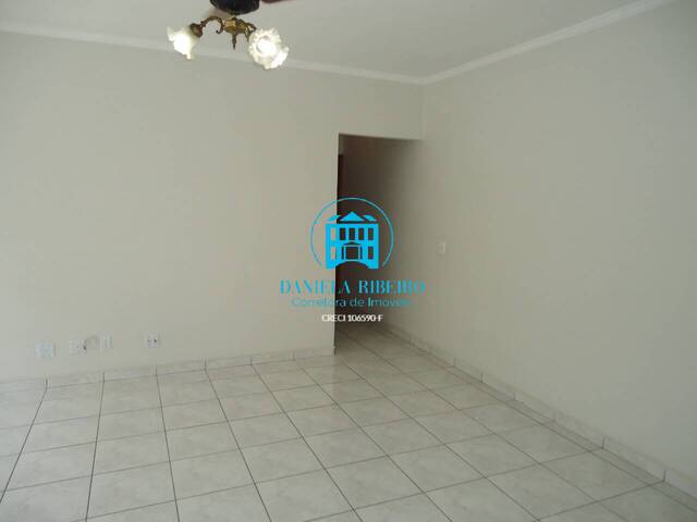 #569 - Apartamento para Locação em Santos - SP