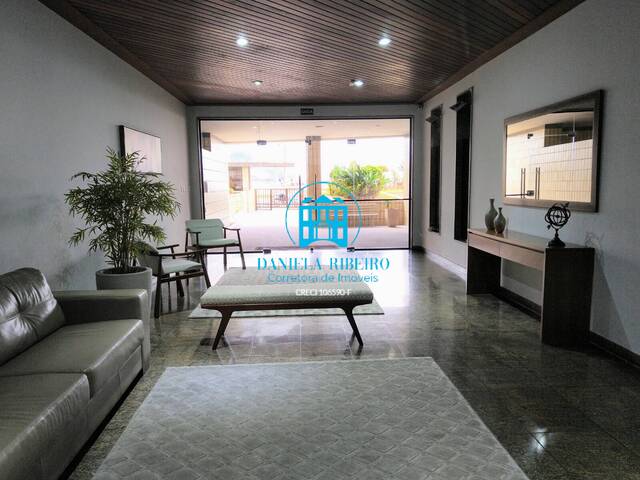 #605 - Apartamento para Locação em Santos - SP