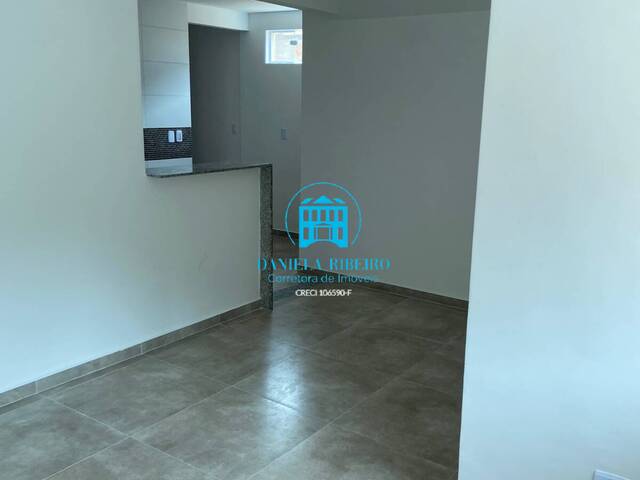 #667 - Casa para Venda em Santos - SP