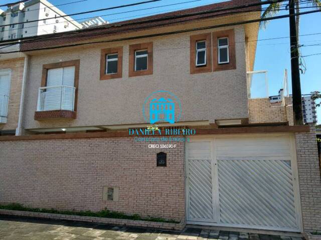#766 - Casa para Venda em Santos - SP