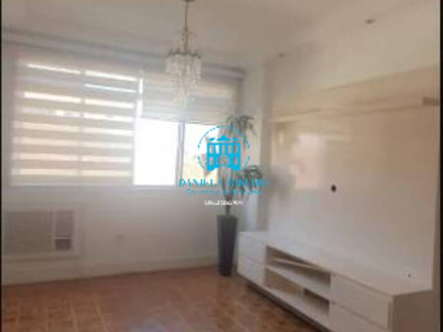 Apartamento para Venda em Santos - 4