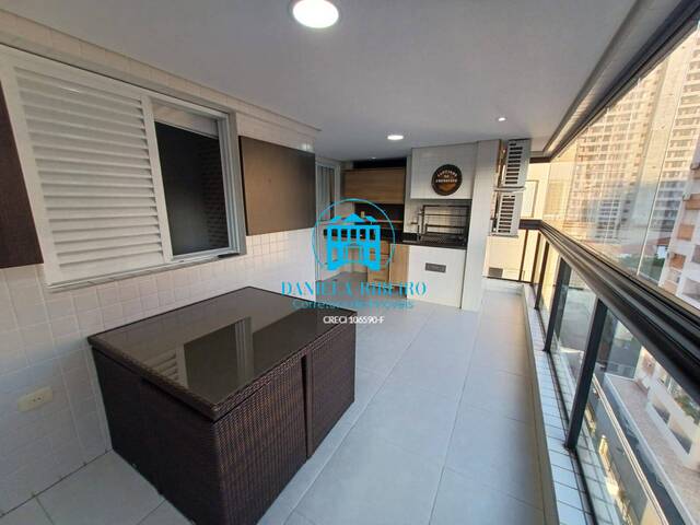 #924 - Apartamento para Locação em Santos - SP