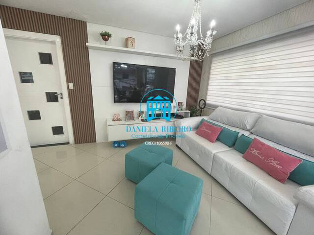 #1060 - Casa para Venda em Santos - SP - 1