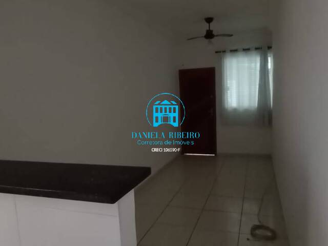 #1064 - Casa para Venda em Santos - SP - 2