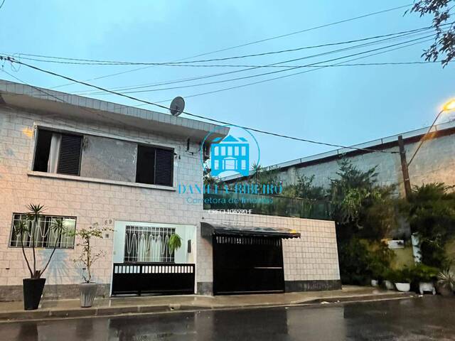 #1082 - Casa para Venda em Santos - SP - 1