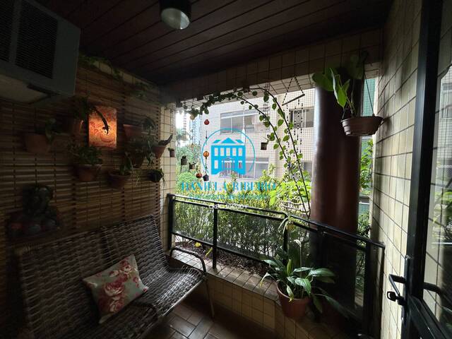#1125 - Apartamento para Venda em Santos - SP - 2