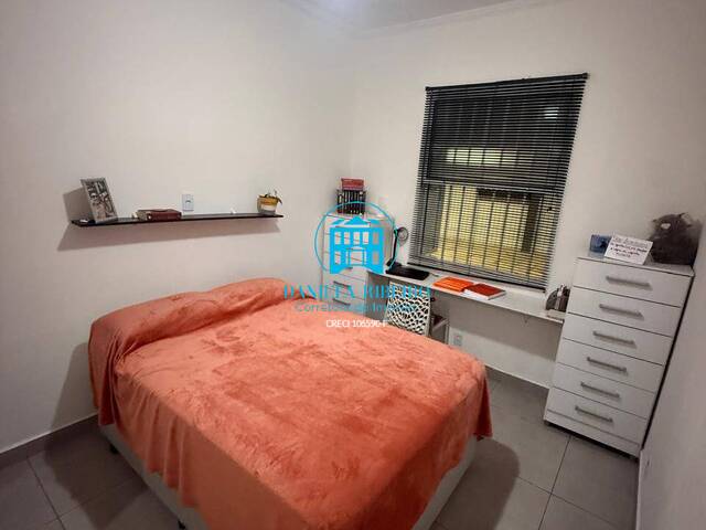 Apartamento para Venda em Santos - 4