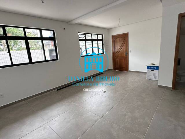 Casa para Venda em Santos - 2