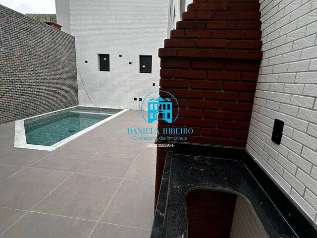 Bangalô para Venda em Santos - 2