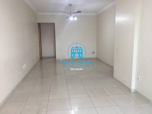 Apartamento para Locação em Santos - 2