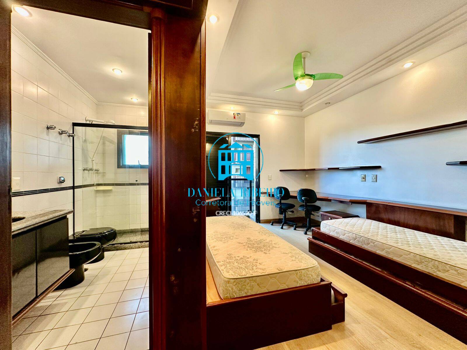 Apartamento à venda com 3 quartos, 252m² - Foto 14