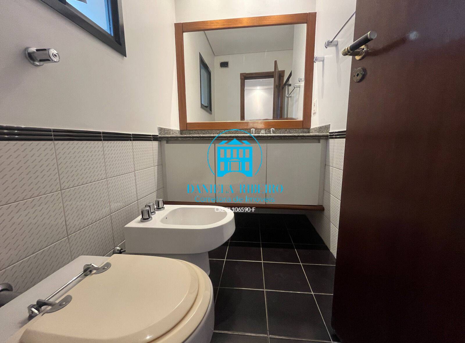 Apartamento à venda com 3 quartos, 252m² - Foto 22