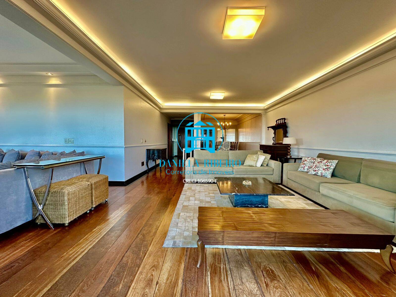 Apartamento à venda com 3 quartos, 252m² - Foto 4