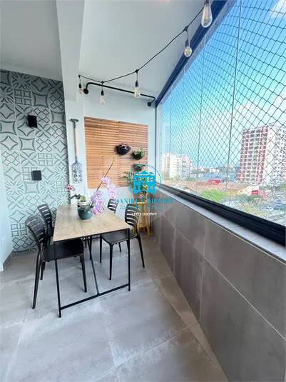 Apartamento para alugar com 4 quartos, 171m² - Foto 3