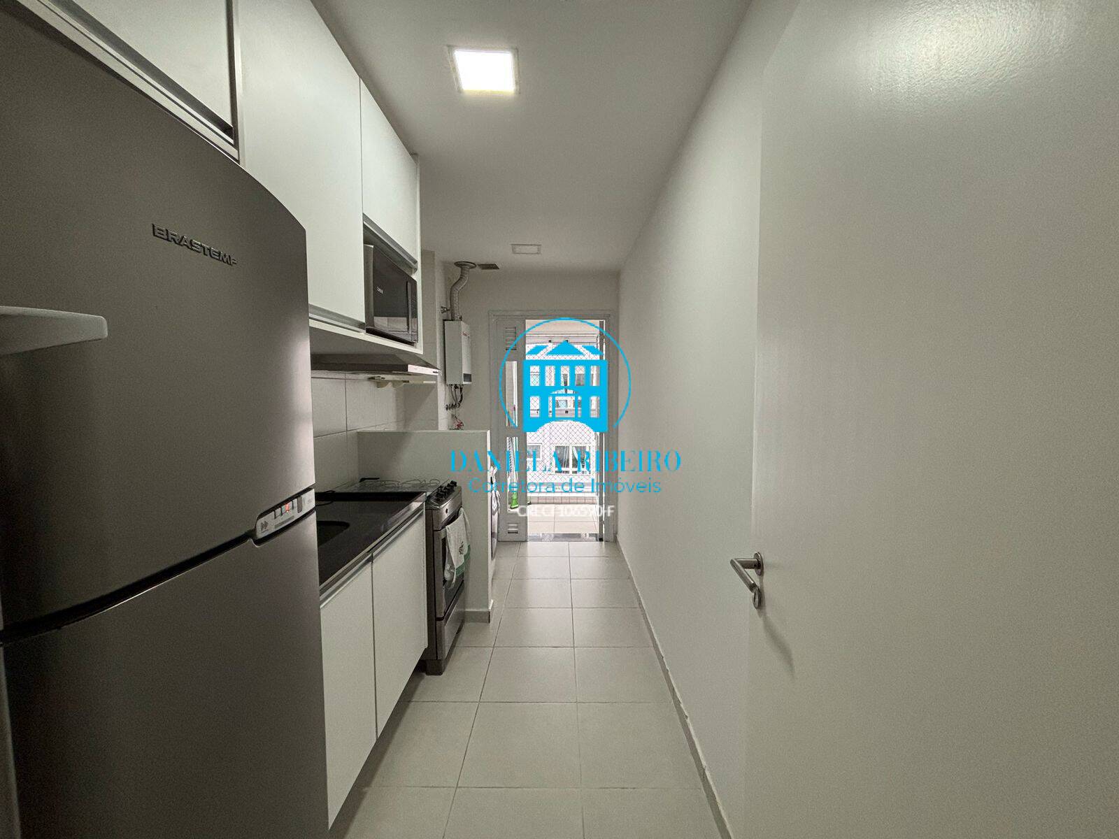 Apartamento à venda com 2 quartos, 87m² - Foto 11