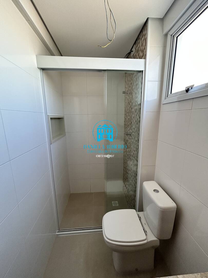 Apartamento para alugar com 2 quartos, 68m² - Foto 6