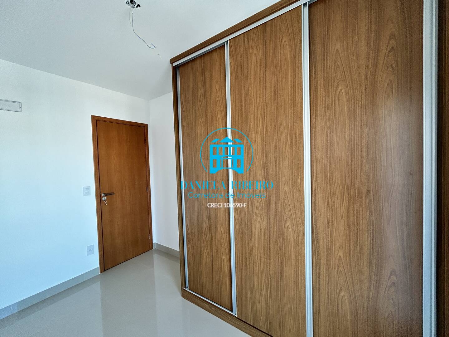 Apartamento para alugar com 2 quartos, 68m² - Foto 9