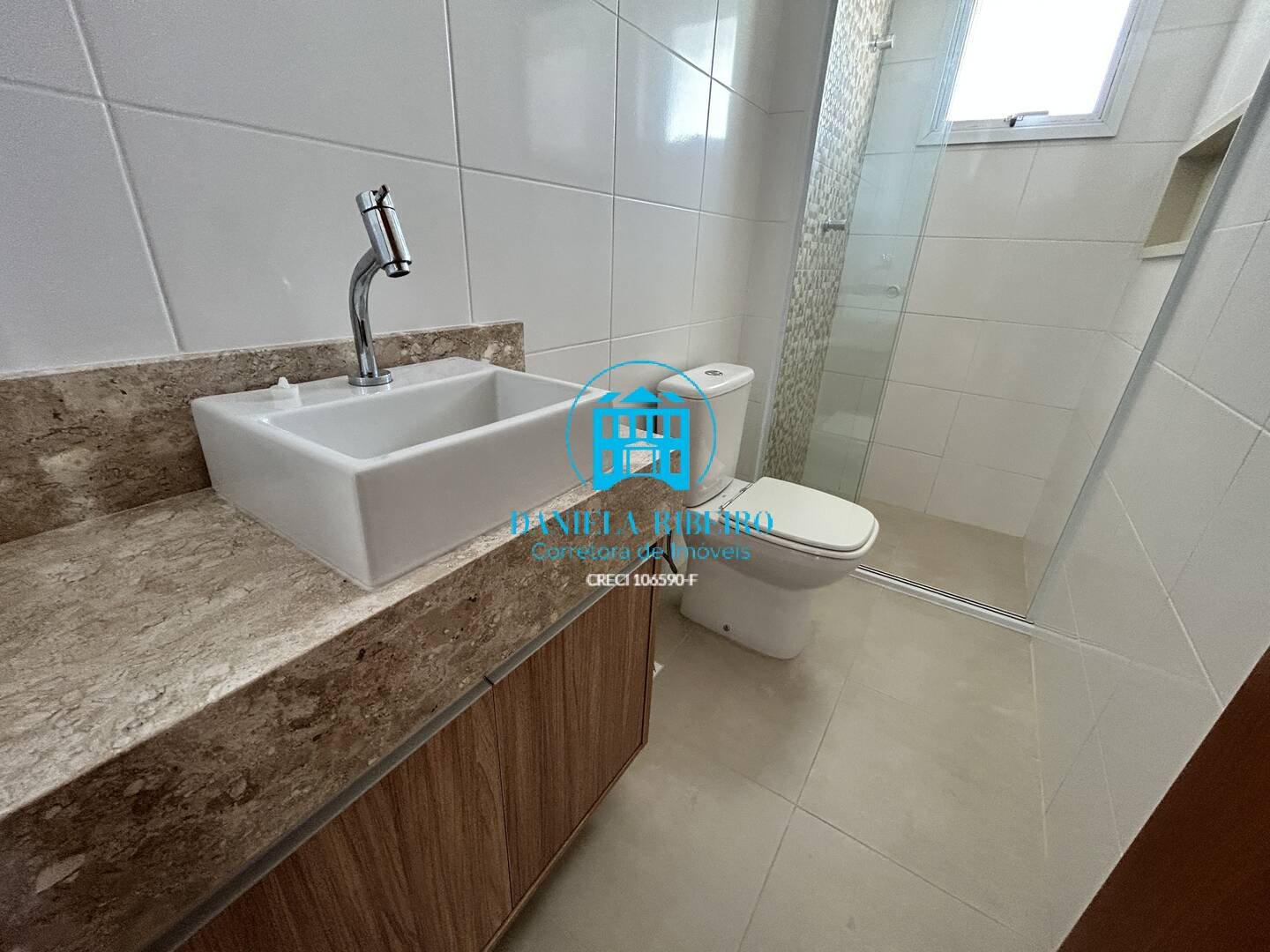 Apartamento para alugar com 2 quartos, 68m² - Foto 11