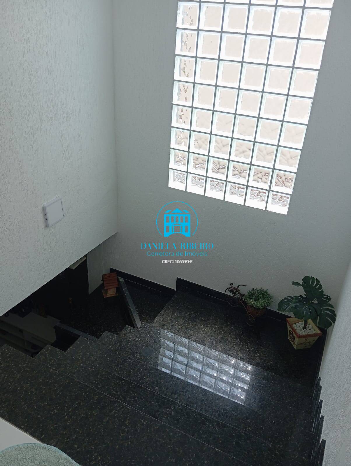 Casa à venda com 3 quartos, 195m² - Foto 8