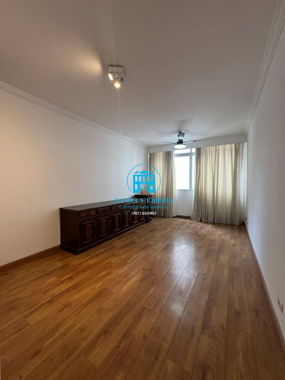 Apartamento à venda com 2 quartos, 97m² - Foto 2