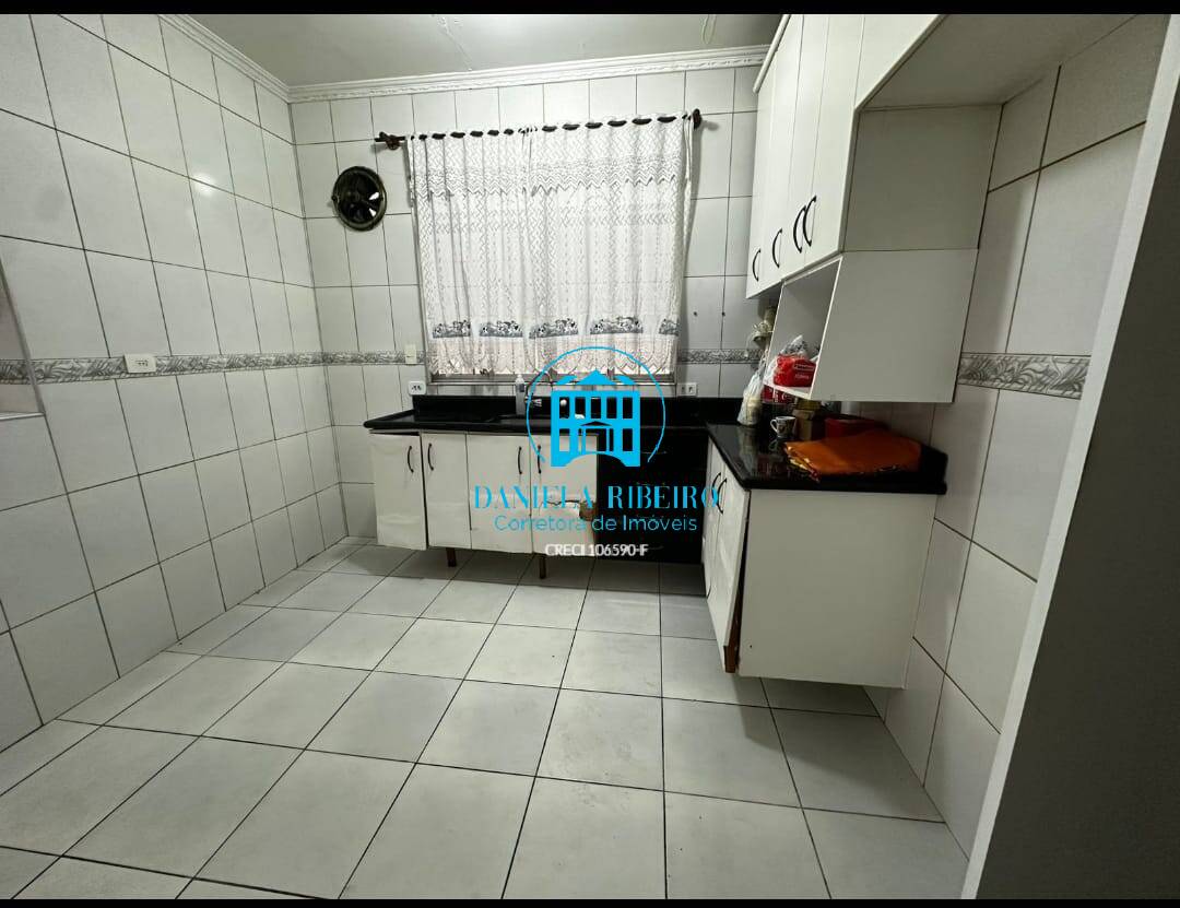 Casa à venda com 3 quartos, 262m² - Foto 11
