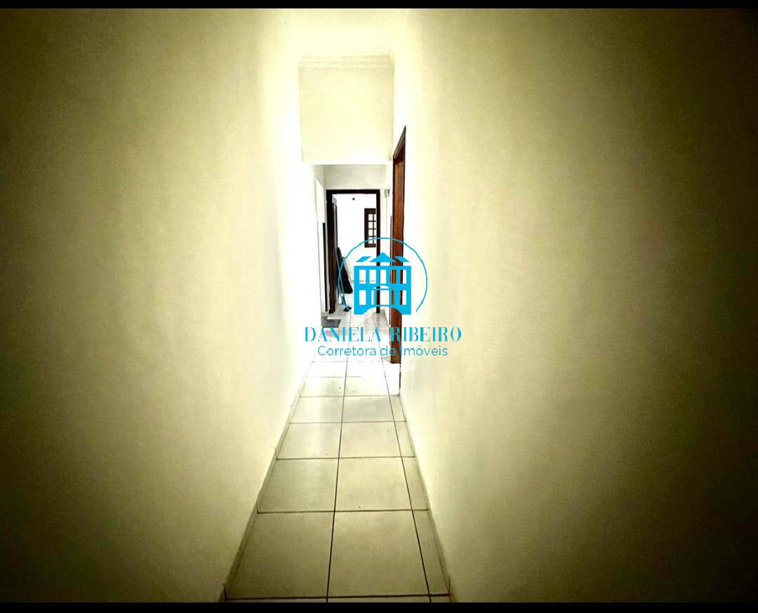 Casa à venda com 3 quartos, 262m² - Foto 12