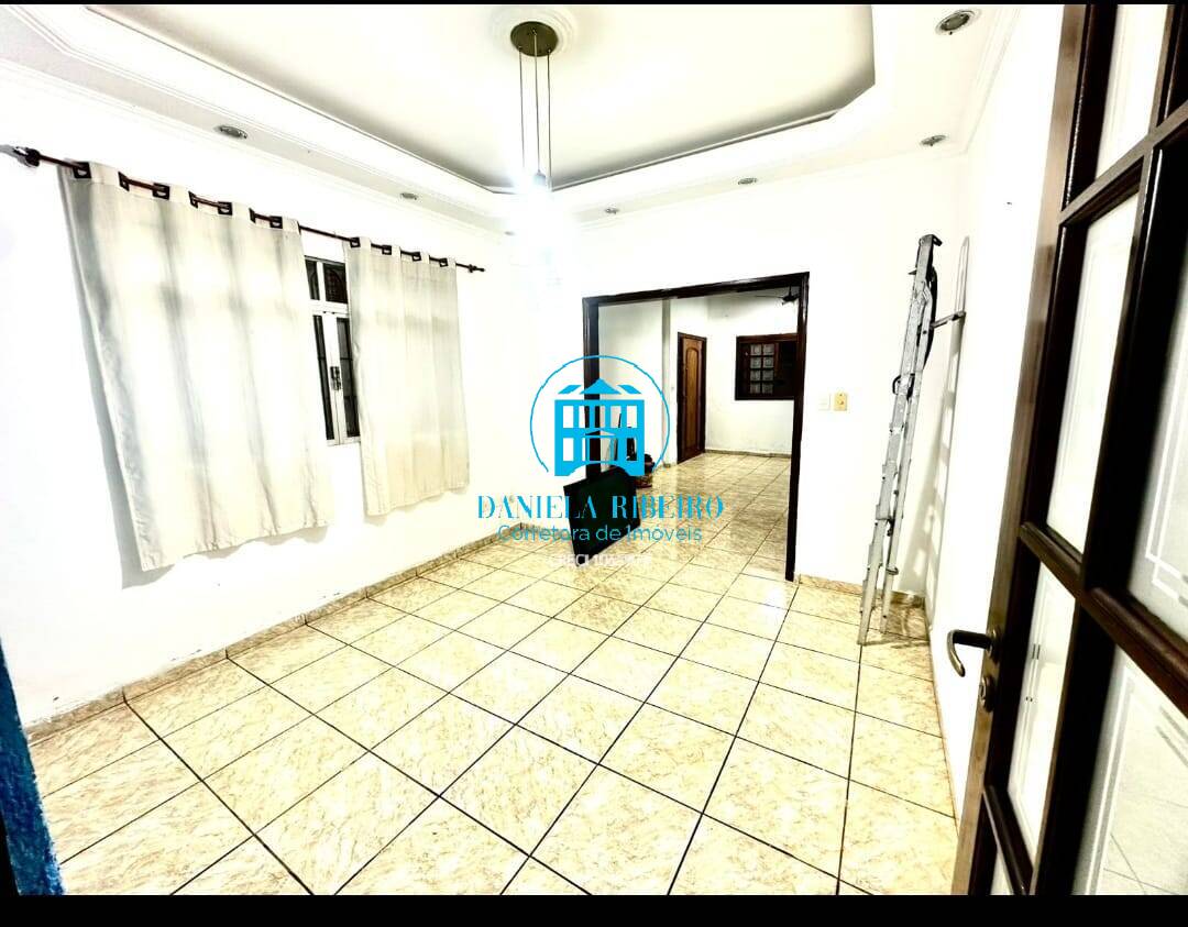 Casa à venda com 3 quartos, 262m² - Foto 15