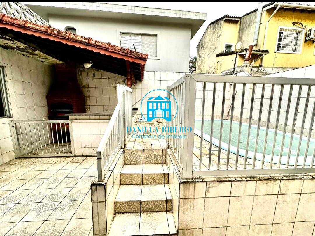 Casa à venda com 3 quartos, 262m² - Foto 25
