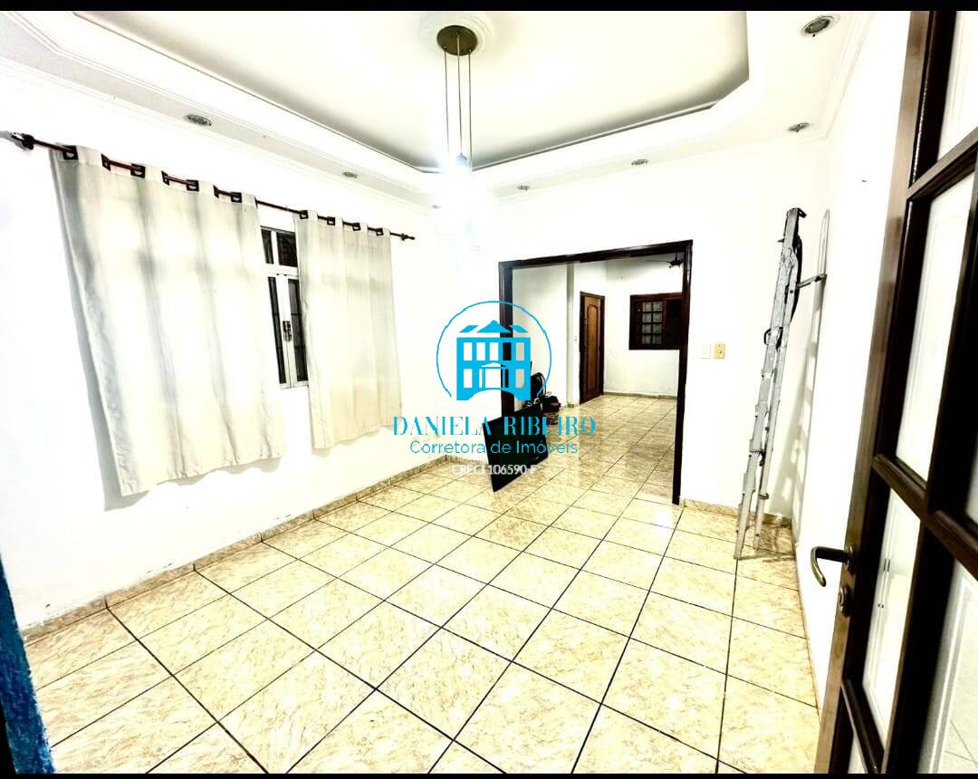 Casa à venda com 3 quartos, 262m² - Foto 26