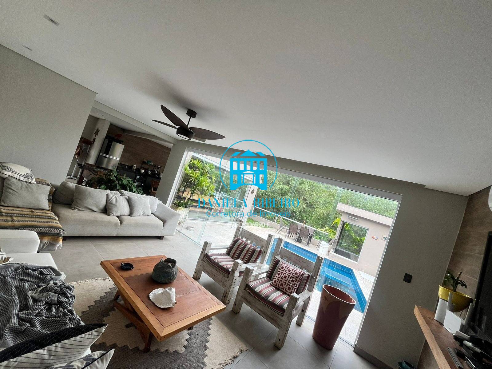 Casa, 5 quartos, 300 m² - Foto 3