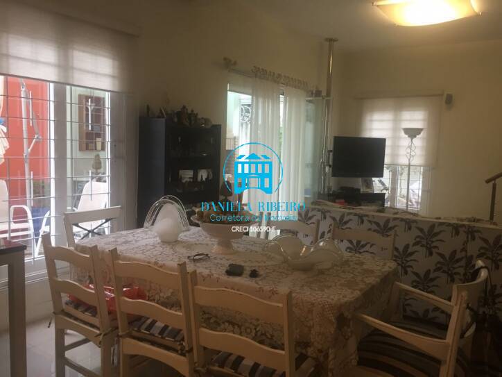 Casa à venda com 4 quartos, 300m² - Foto 7