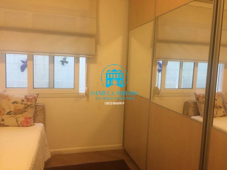 Casa à venda com 4 quartos, 300m² - Foto 30