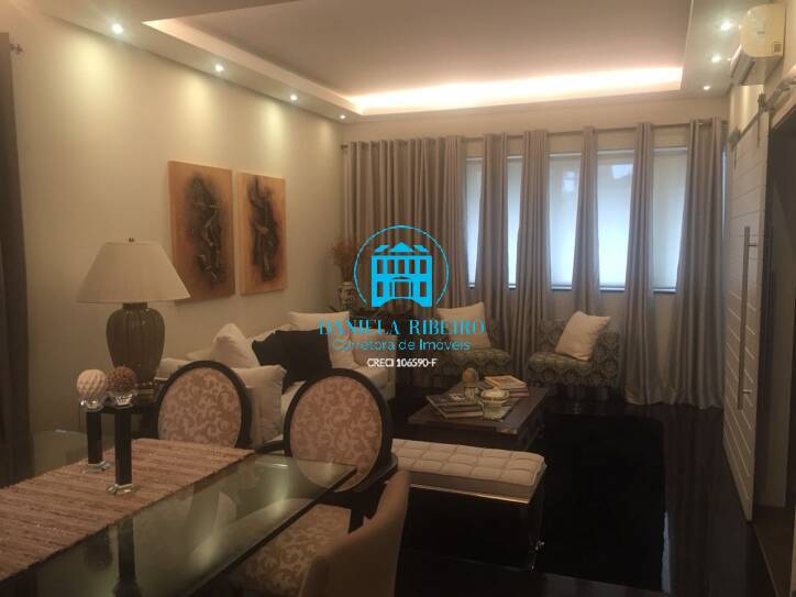 Casa à venda com 4 quartos, 300m² - Foto 39