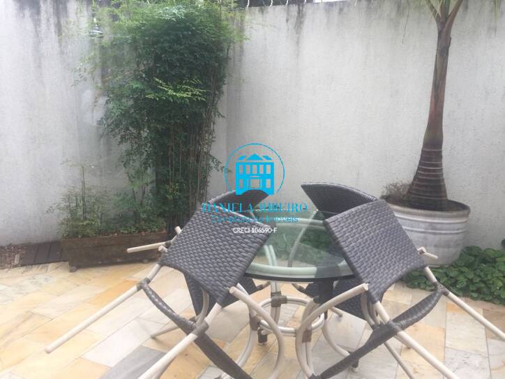 Casa à venda com 4 quartos, 300m² - Foto 54