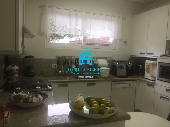 Casa à venda com 4 quartos, 300m² - Foto 52