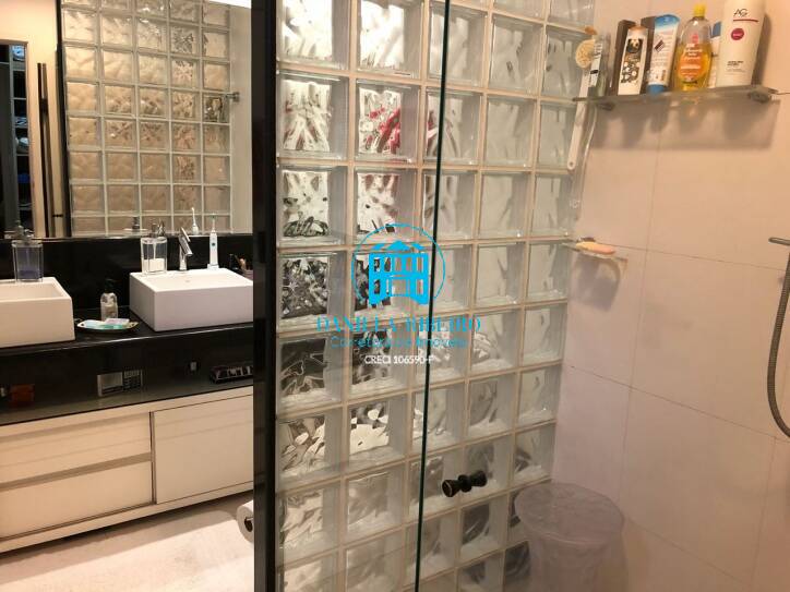 Casa à venda com 4 quartos, 300m² - Foto 59